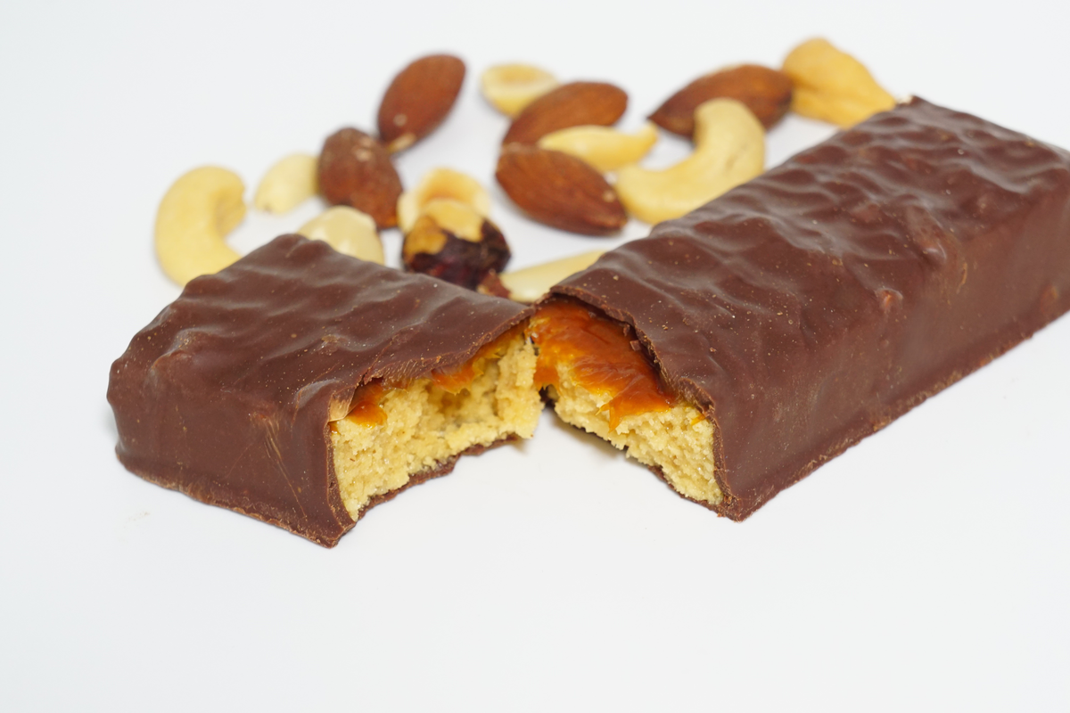 Organic Protein Bar without Seed Oils or Sucralose - Linear Bar